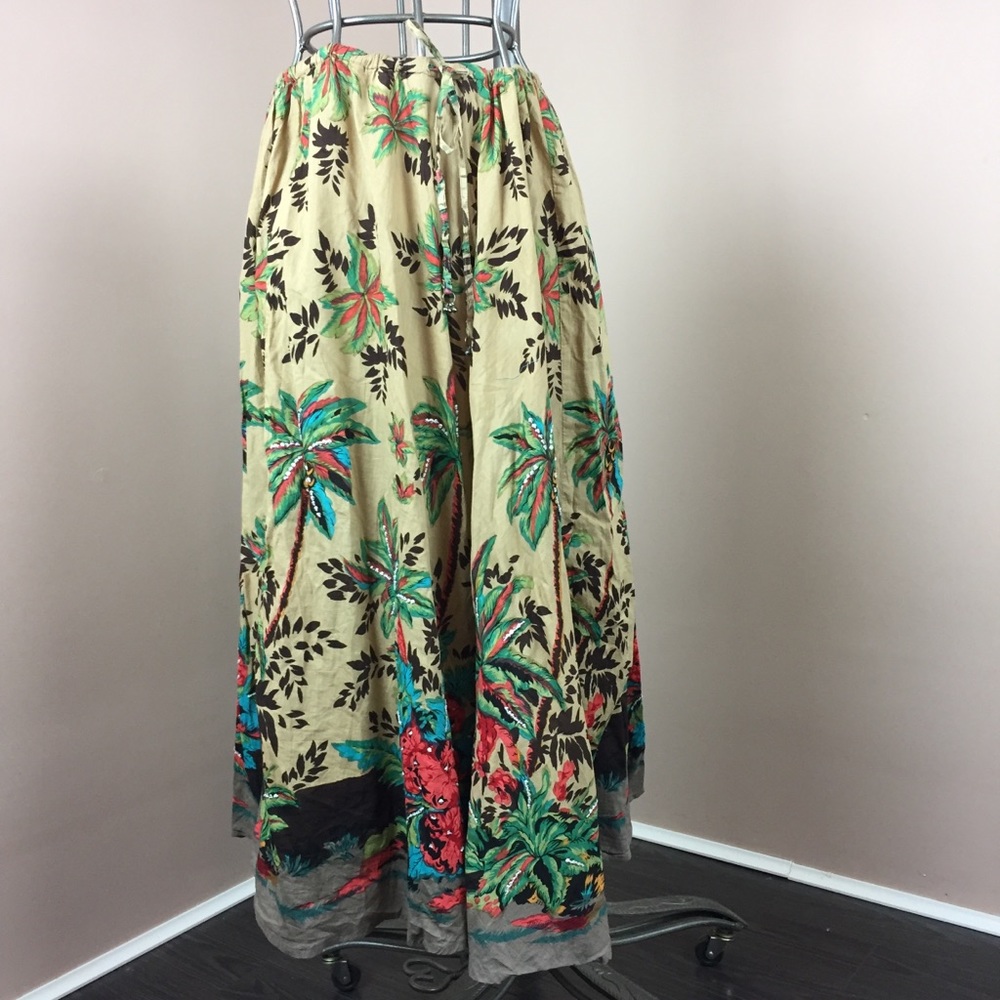 White Stag brown palm and floral maxi skirt